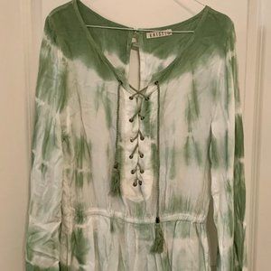 Ruffle Sleeve Tie Dye Romper